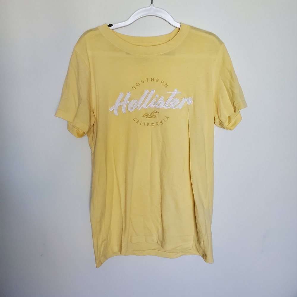 Hollister yellow shirt in size XS
